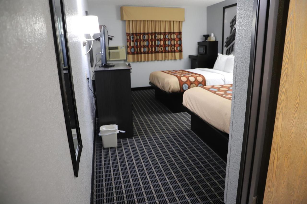 Super 8 By Wyndham Richmond Airport Va Sandston Exterior foto